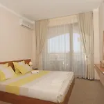 бей